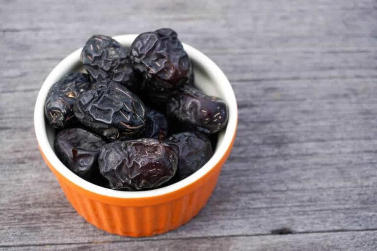 What Makes Kurma Mabroom in Malaysia a Popular Choice?